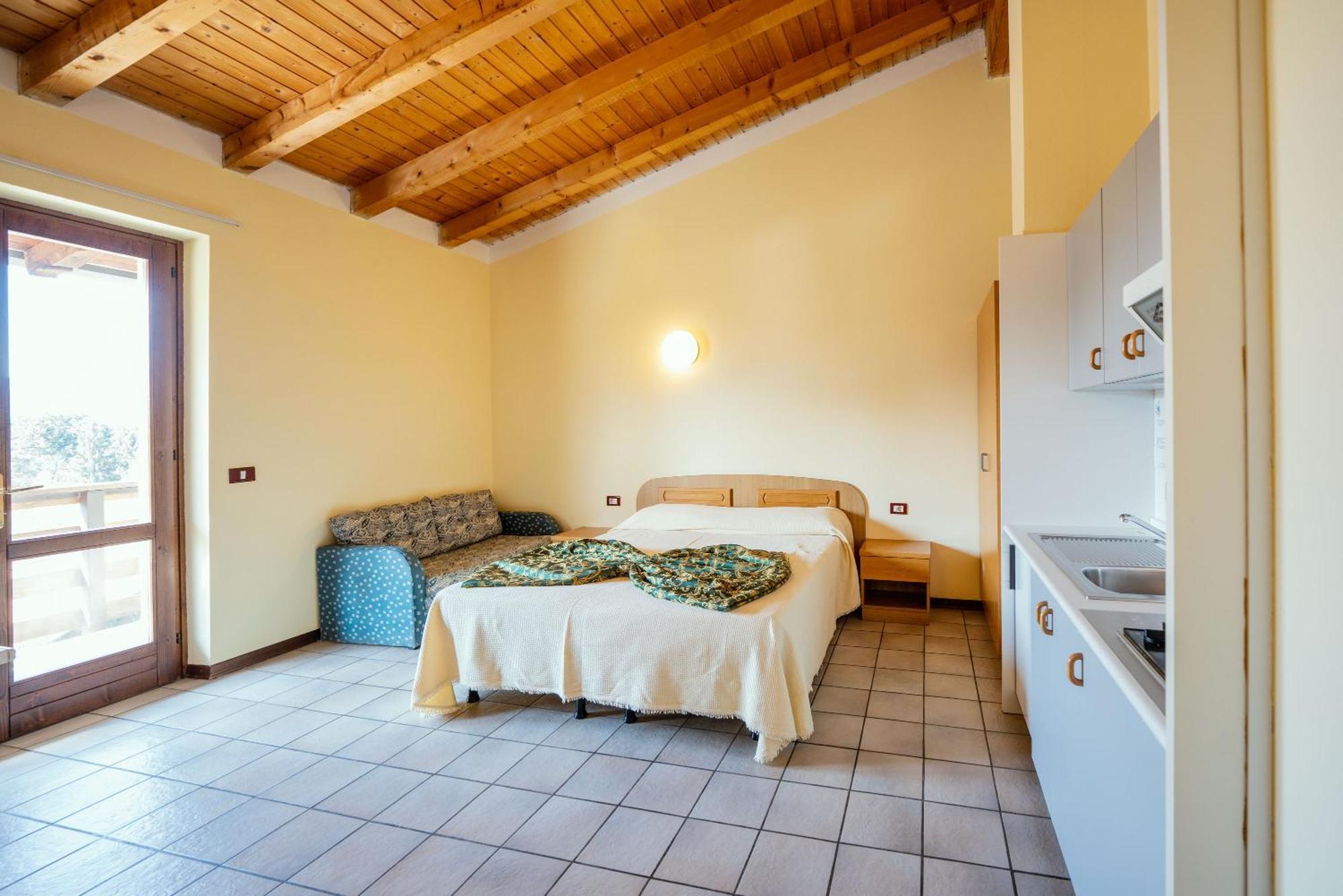 Studio Apartment
