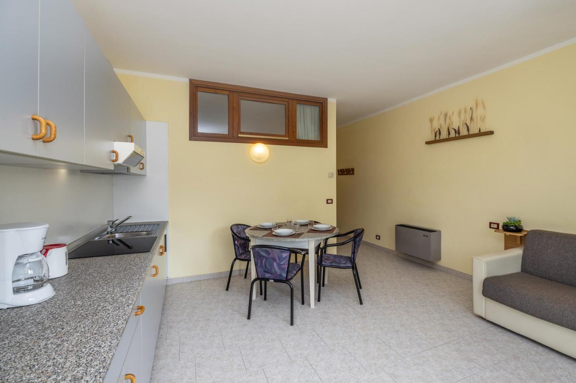 One-Bedroom Apartment